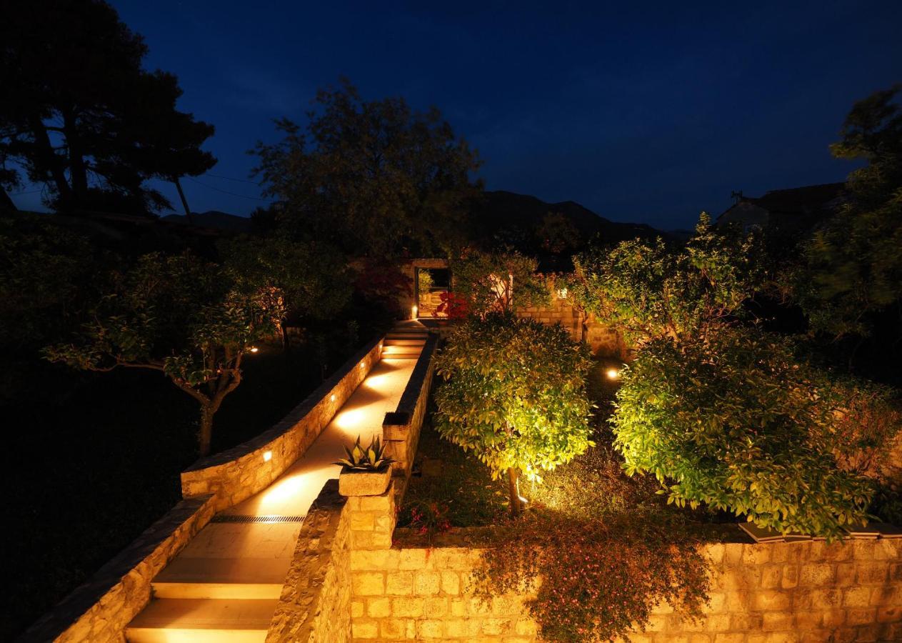 Charming Apartment For 3 Pax In Cavtat Exteriör bild
